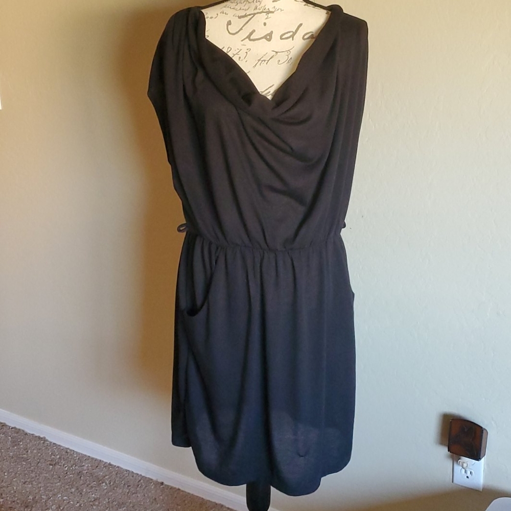 Delicious sz 2x midi dress